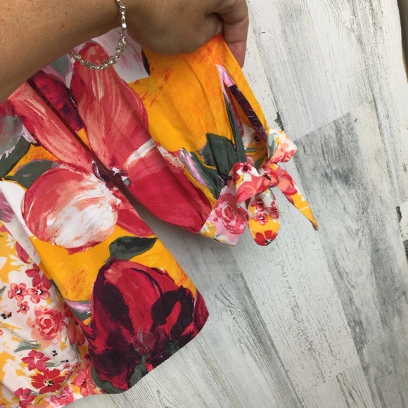 Fig & Flower Red Orange Floral Blouse Tie balloon Sleeves Boho pretty rayon L. - Picture 10 of 11